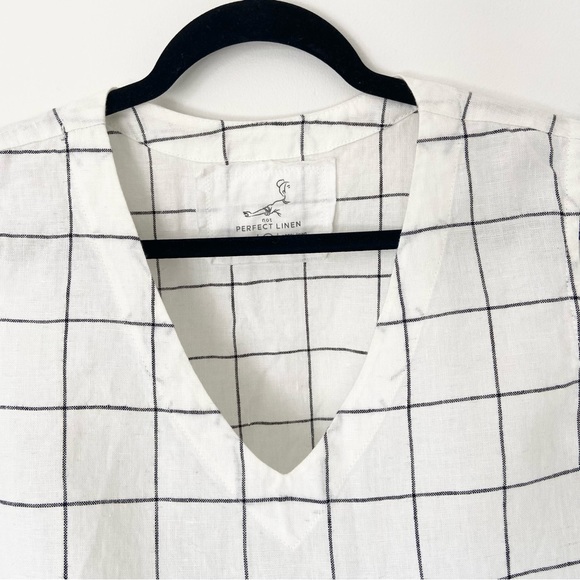 SOLD Not Perfect Linen V Neck Large Check Print Tank size S/M - Picture 4 of 11